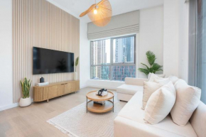 1 Bedroom that Sleeps 4 with Great City Views